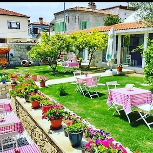 Alacati Selin Çeşme
